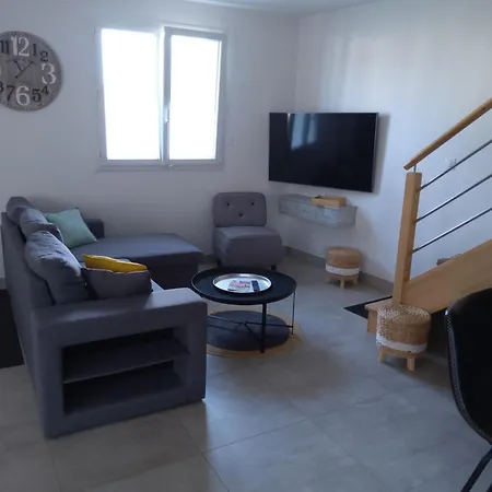 Angers Proche Apartment