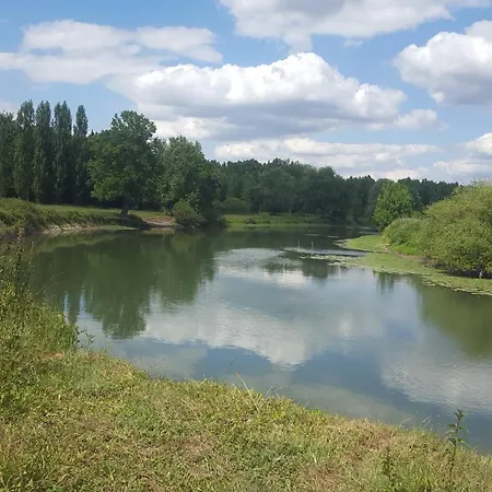 Angers Proche Apartment *